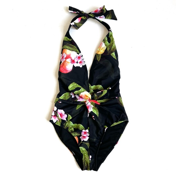 centralcoop coop hello kitty converse platform